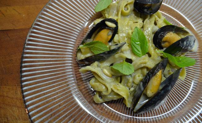 Creamy Mussels Pasta Tagliatelle