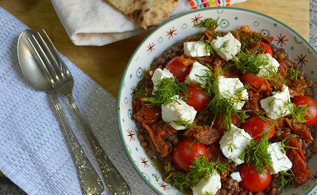 lentils-salad-with-sundried-tomatoes-and-goat-cheese