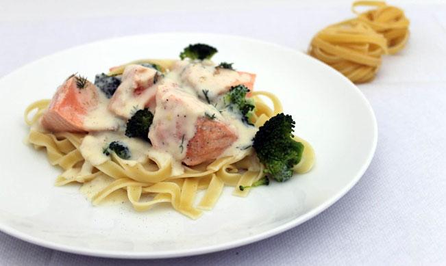 Dill-Lemon-Salmon-Tagliatelle-recipe-2