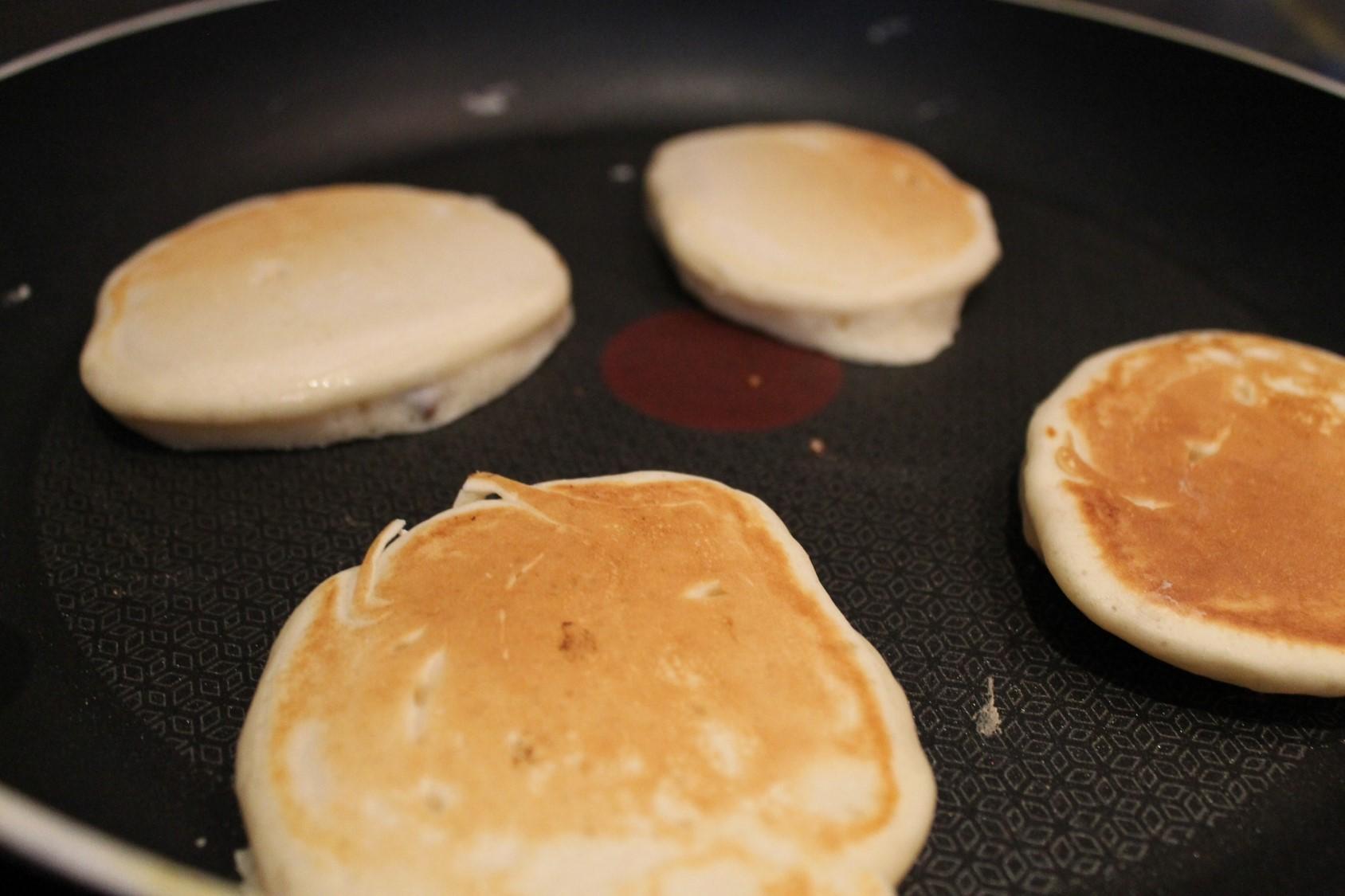 choc chip pancakes”