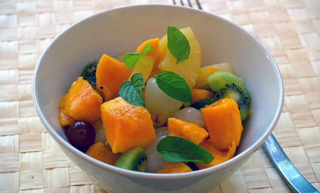 Fruit-Salad-tropical