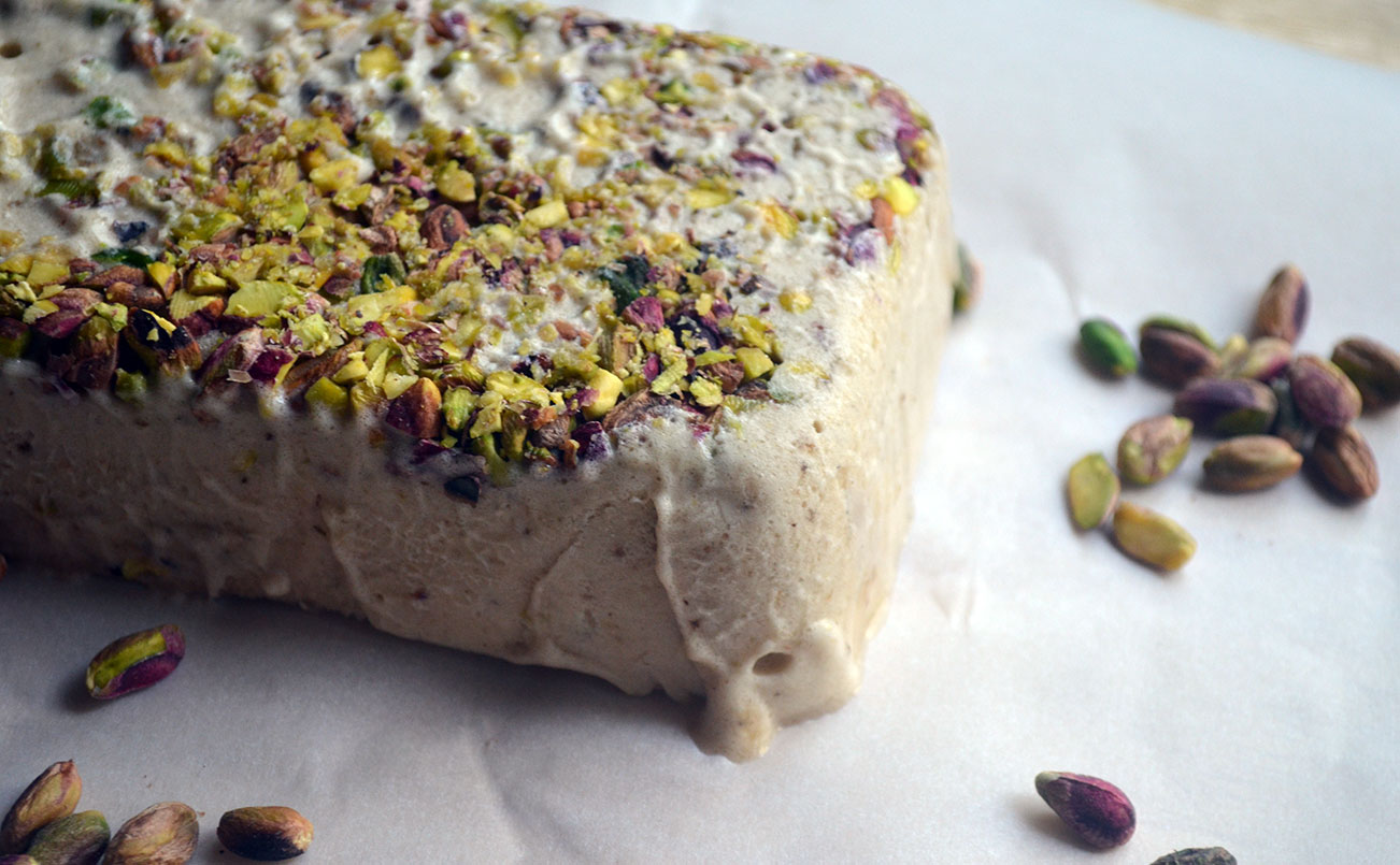 pistachio-and-mesteka-nice-cream