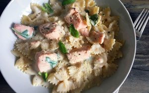 Creamy Salmon Fillets Farfelle